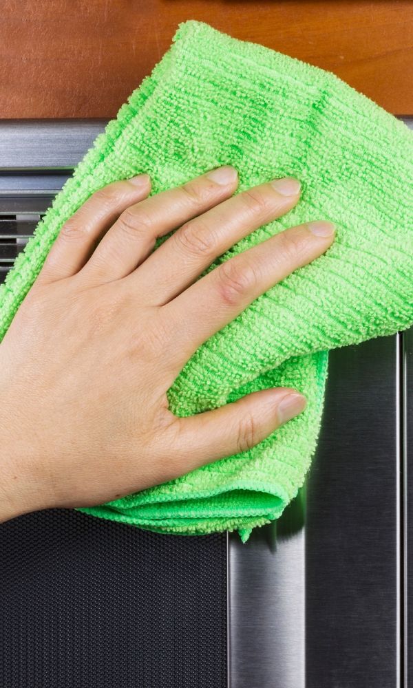 best cleaning tools: microfiber 