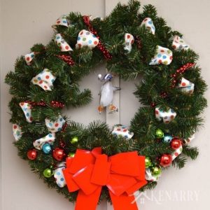 how to make an easy outdoor christmas wreath for the front door